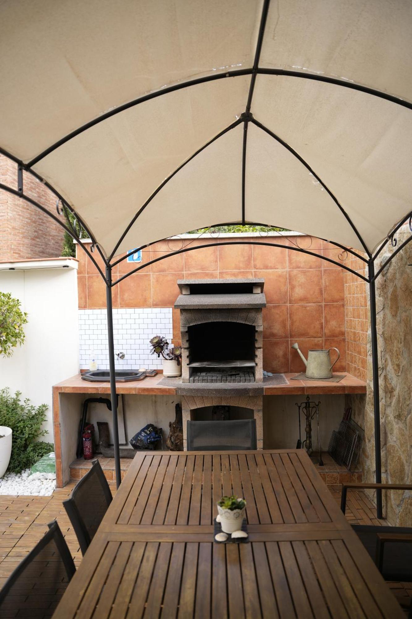 Villa Paradise, Urban Oasis By -Toprentalsbarcelona- Esplugues de Llobregat Extérieur photo
